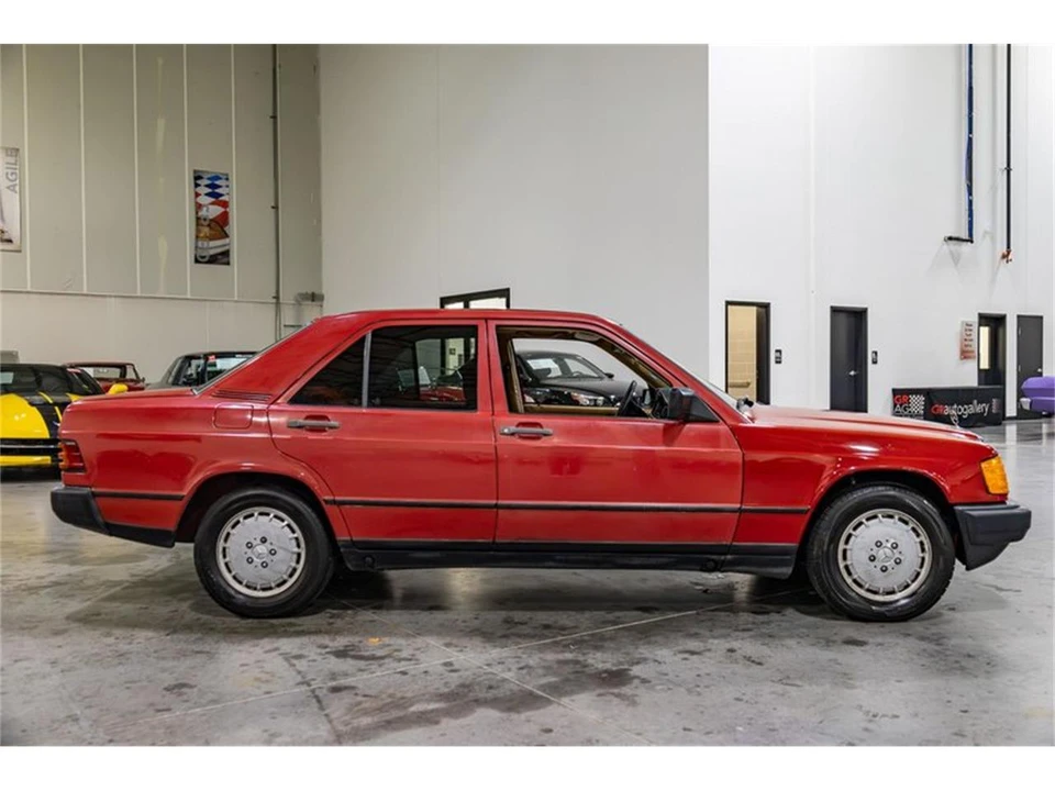 1985 Mercedes-Benz SL-Class - Image 8 of 31