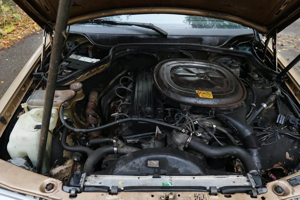 1985 Mercedes-Benz 190E - Image 7 of 15