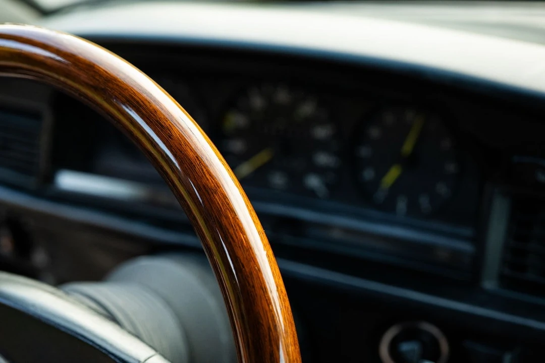 1985 Mercedes-Benz 190E - Image 19 of 30