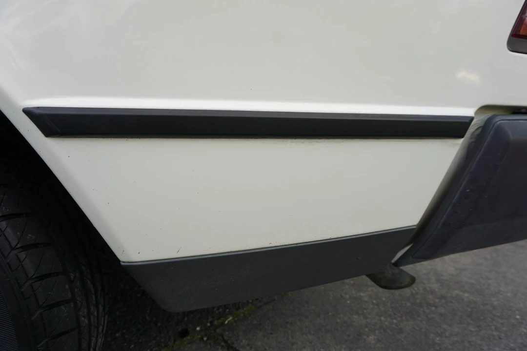 1985 Mercedes-Benz 190E - Image 22 of 31