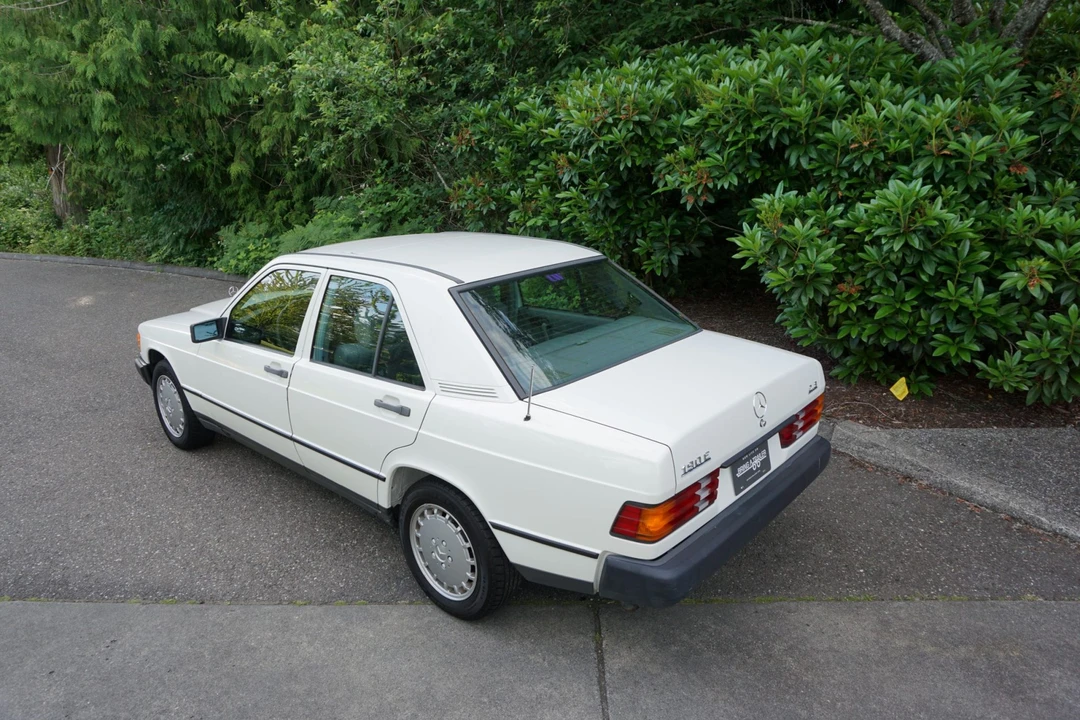 1985 Mercedes-Benz 190E - Image 6 of 31