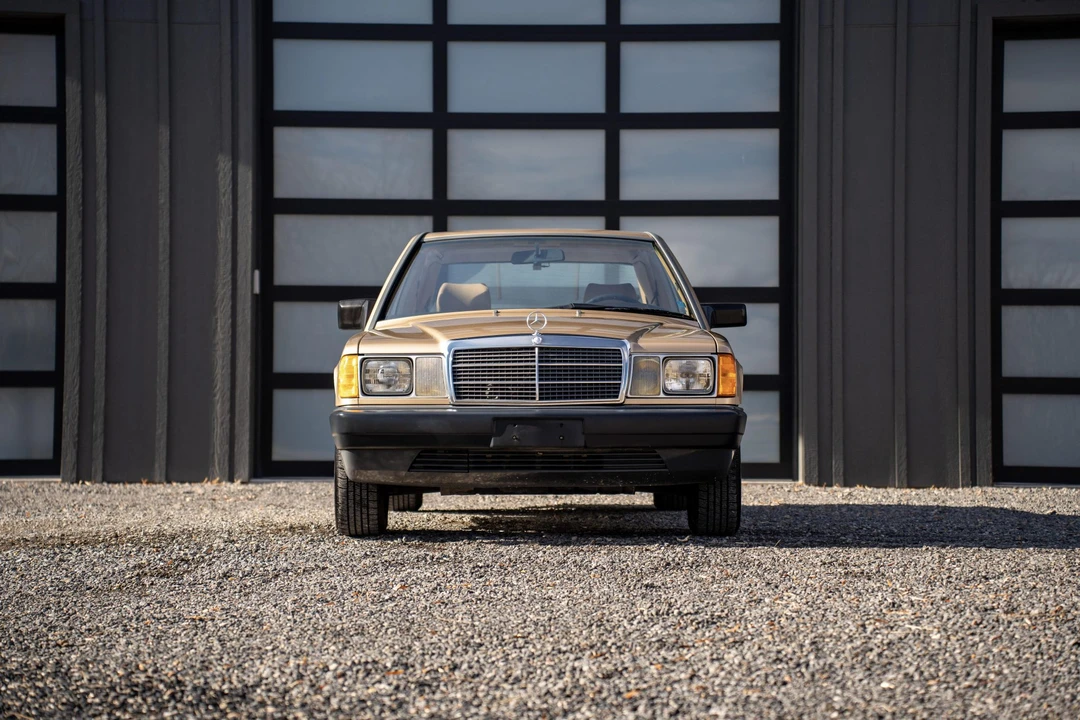 1985 Mercedes-Benz 190E - Image 3 of 31