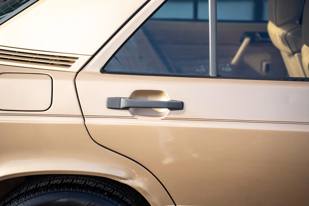 1985 Mercedes-Benz 190E - Image 31 of 31