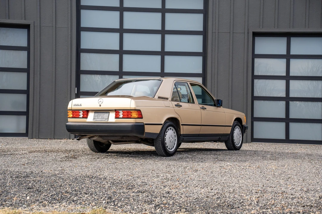 1985 Mercedes-Benz 190E - Image 7 of 31