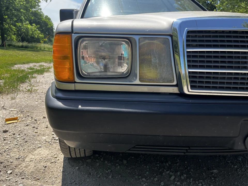 1985 Mercedes-Benz 190E - Image 29 of 31