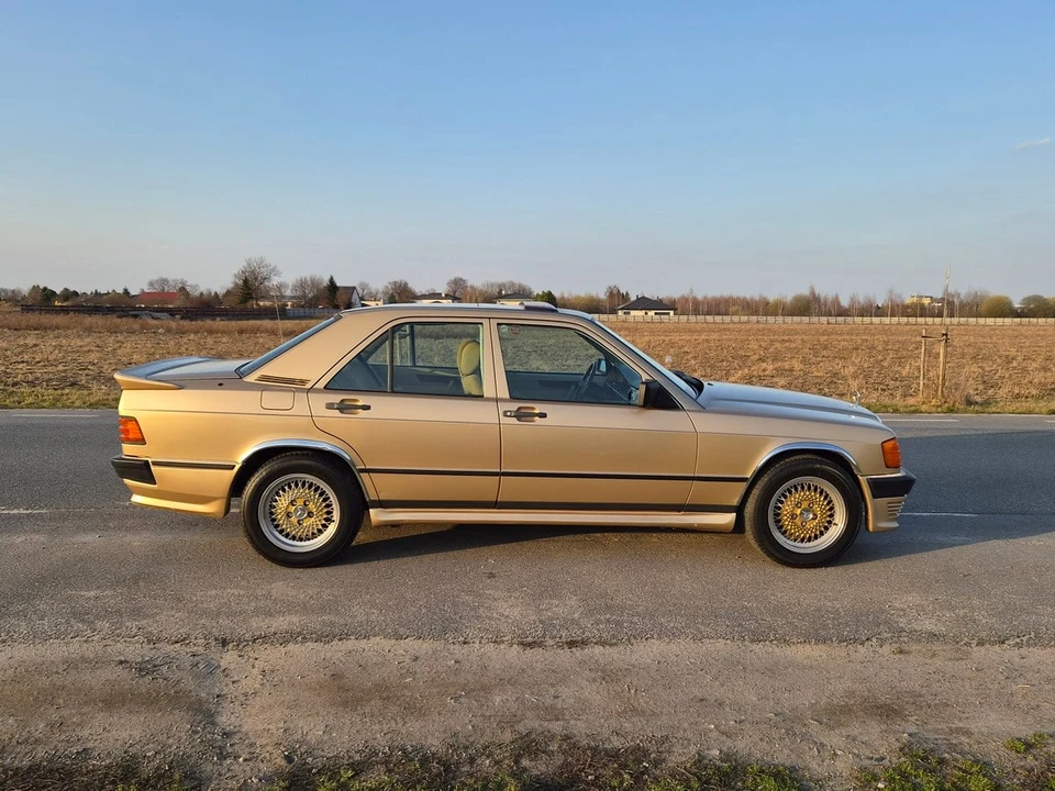 1985 Mercedes-Benz 190E - Image 5 of 30