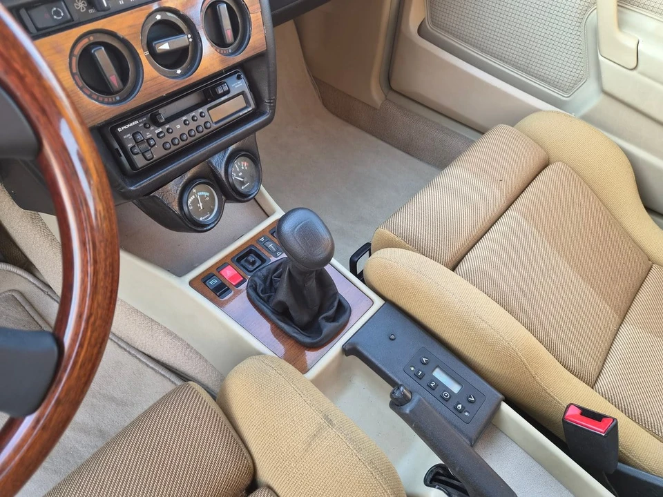 1985 Mercedes-Benz 190E - Image 28 of 30