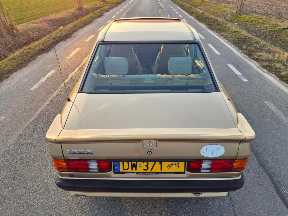 1985 Mercedes-Benz 190E - Image 26 of 30