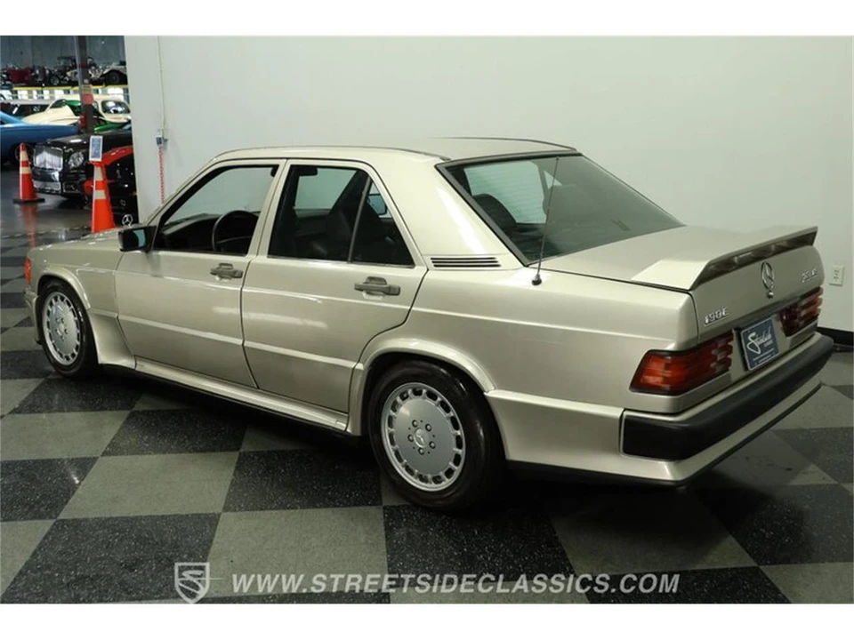1985 Mercedes-Benz 190E - Image 7 of 31