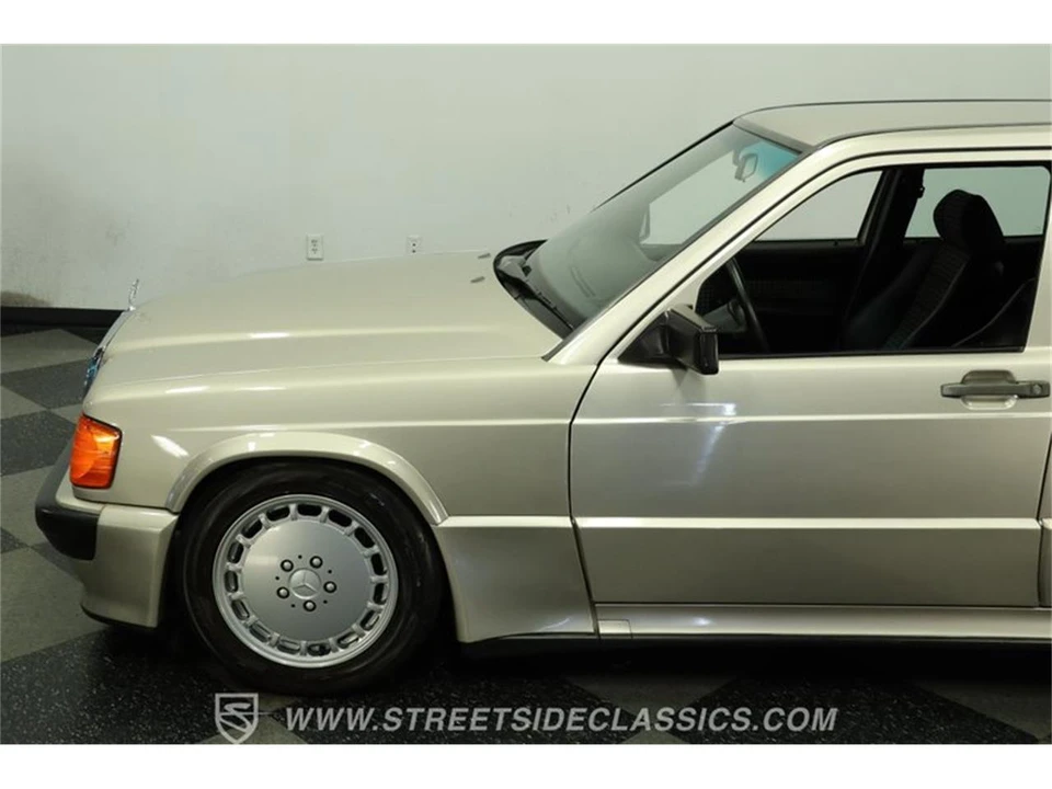 1985 Mercedes-Benz 190E - Image 23 of 31