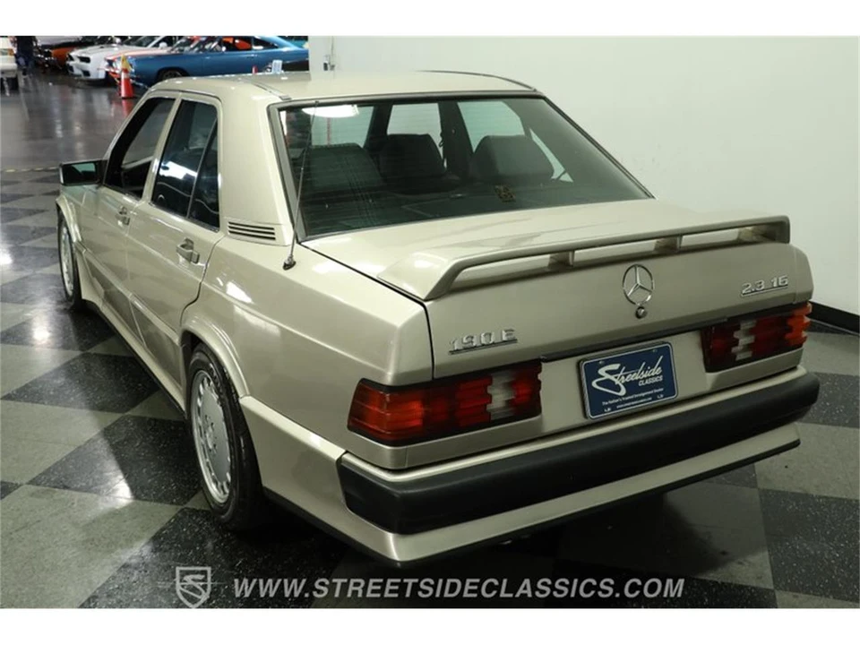 1985 Mercedes-Benz 190E - Image 8 of 31