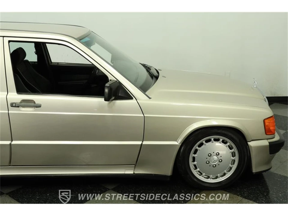 1985 Mercedes-Benz 190E - Image 29 of 31