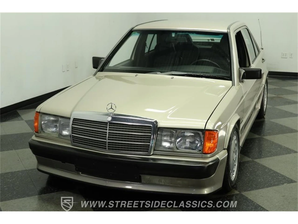 1985 Mercedes-Benz 190E - Image 17 of 31