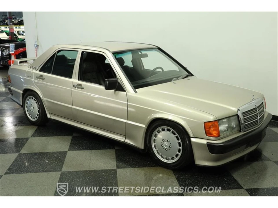 1985 Mercedes-Benz 190E - Image 14 of 31