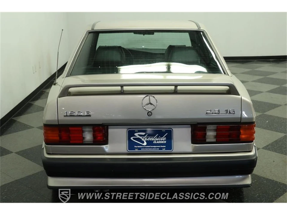 1985 Mercedes-Benz 190E - Image 9 of 31