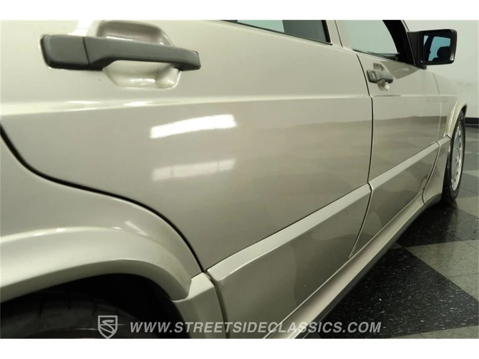 1985 Mercedes-Benz 190E - Image 27 of 31