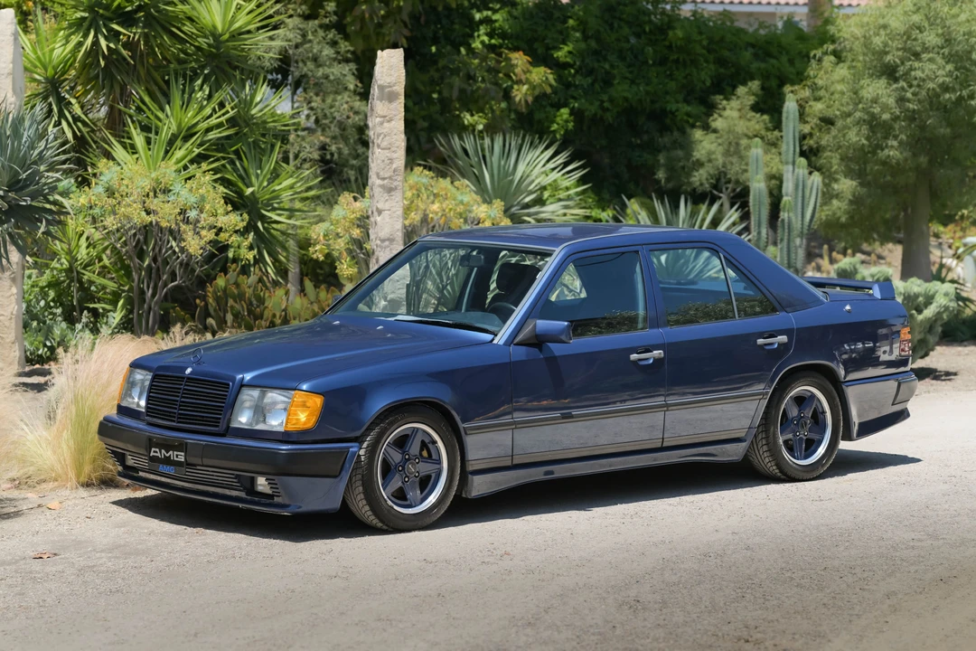 1985 Mercedes-Benz W124 E-Class - Image 2 of 31