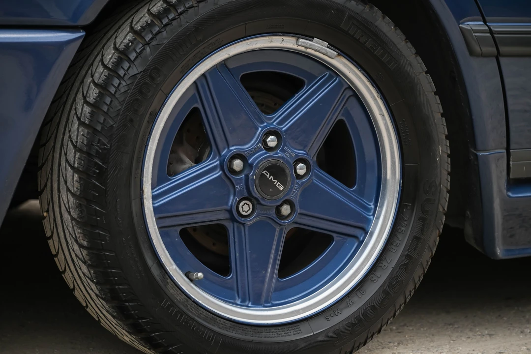 1985 Mercedes-Benz W124 E-Class - Image 23 of 31