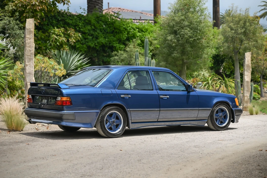 1985 Mercedes-Benz W124 E-Class - Image 3 of 31