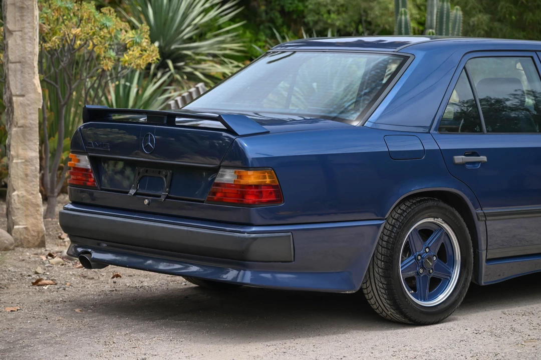 1985 Mercedes-Benz W124 E-Class - Image 21 of 31
