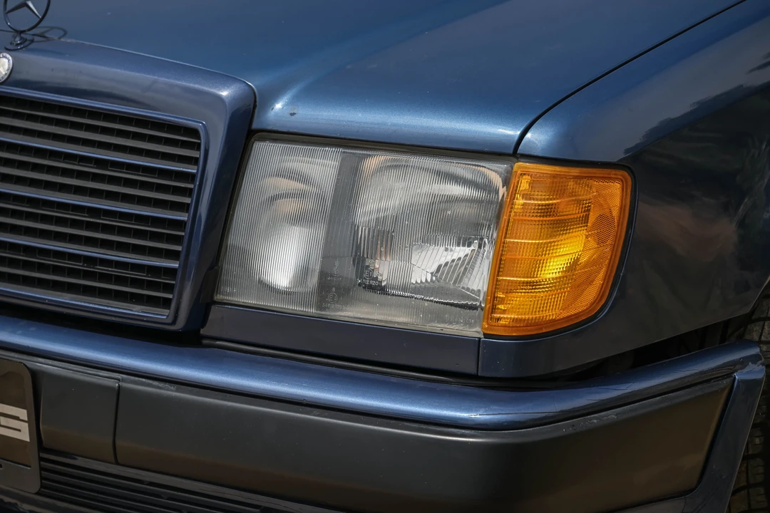1985 Mercedes-Benz W124 E-Class - Image 18 of 31