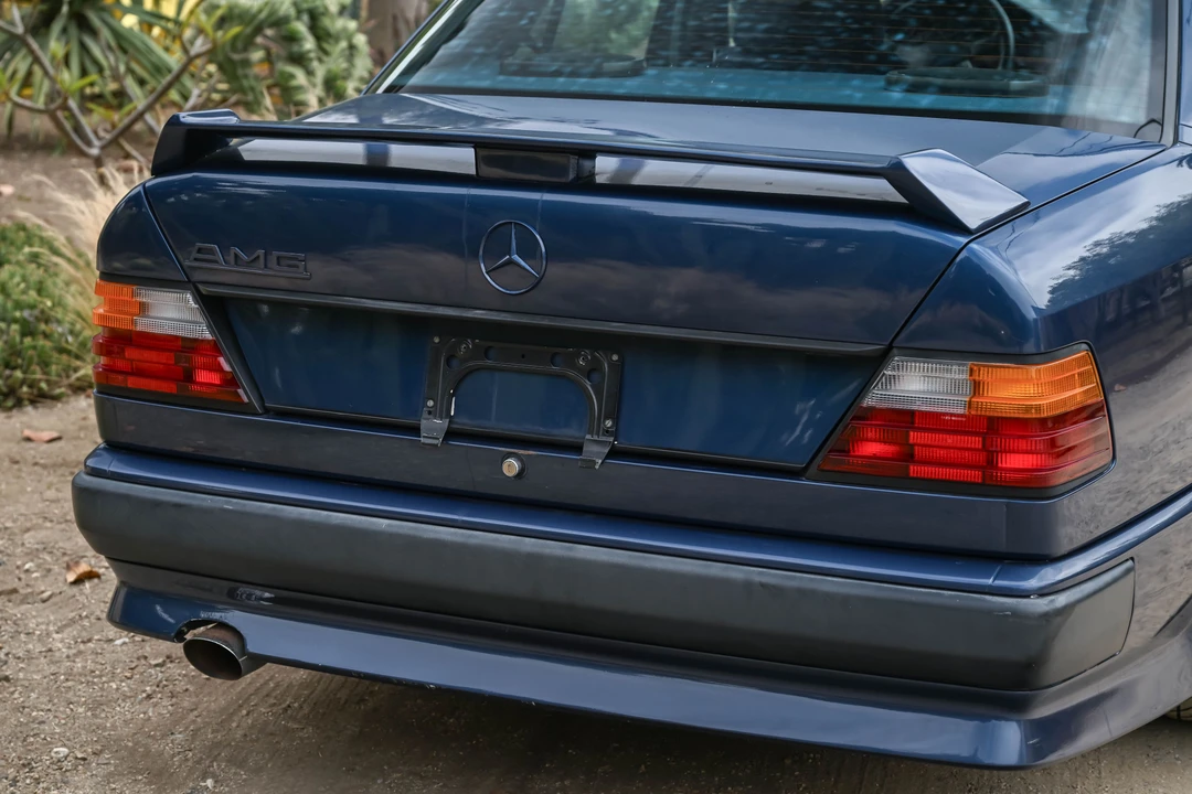 1985 Mercedes-Benz W124 E-Class - Image 26 of 31
