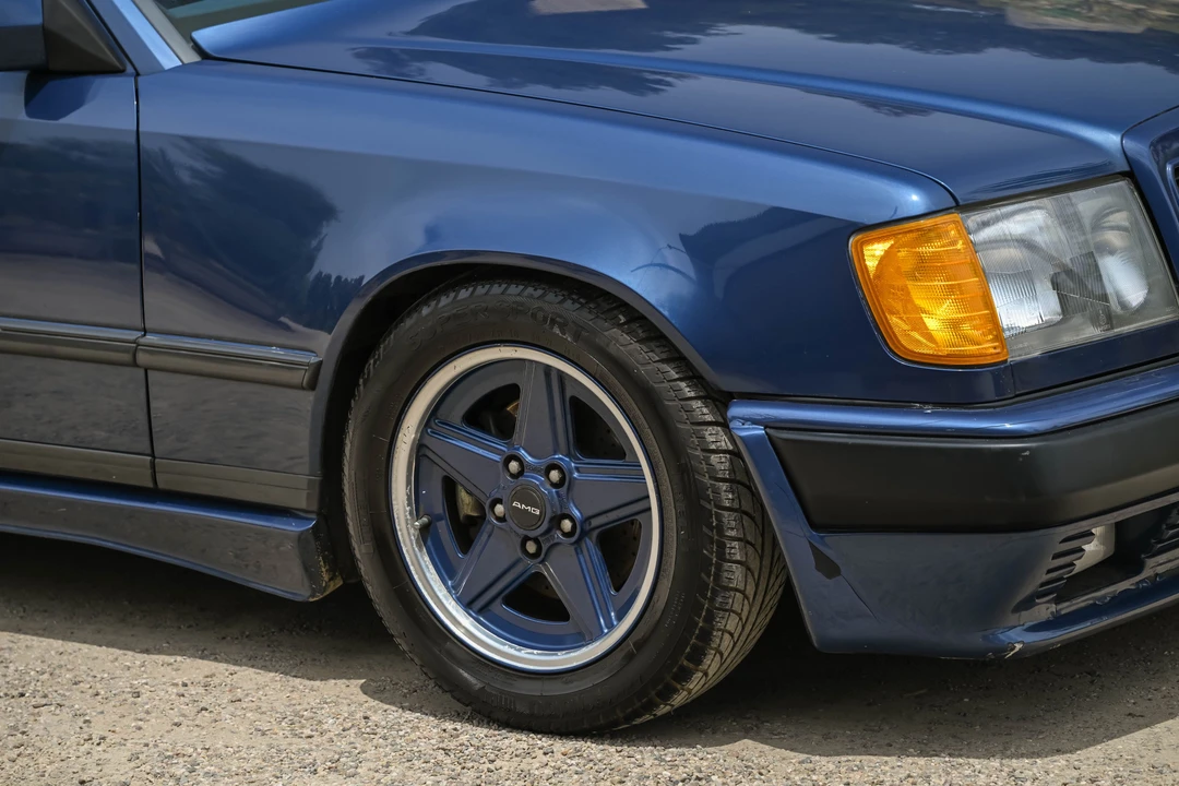 1985 Mercedes-Benz W124 E-Class - Image 13 of 31