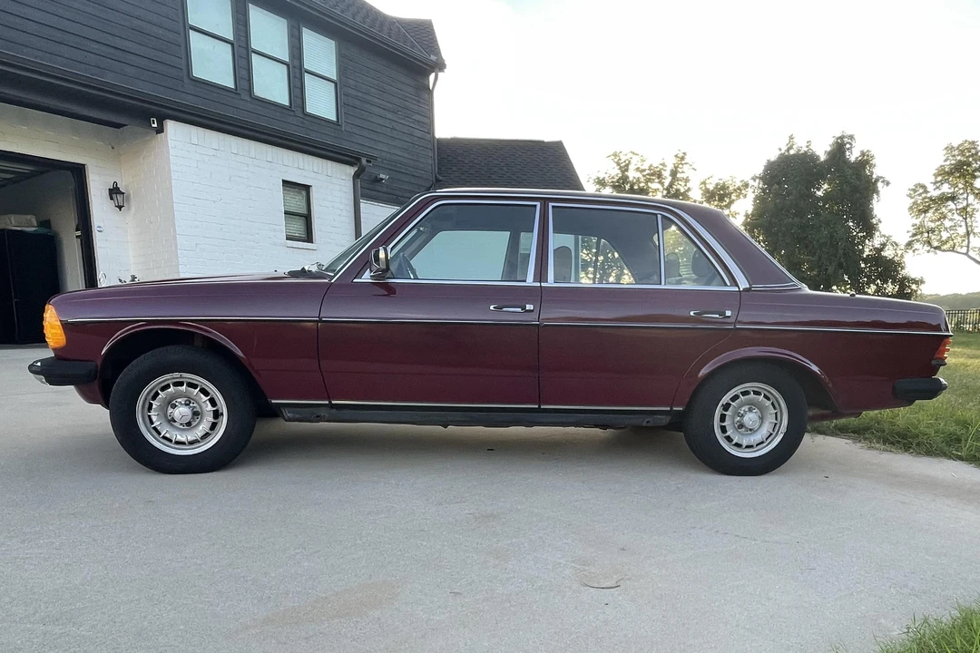 1985 Mercedes-Benz W124 E-Class - Image 3 of 7
