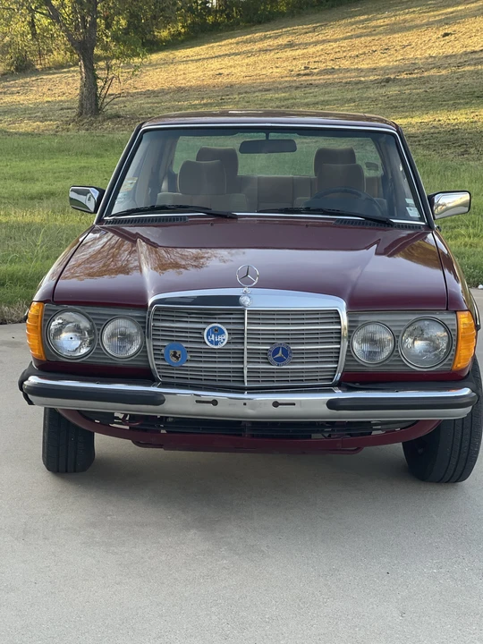 1985 Mercedes-Benz W124 E-Class - Image 6 of 7