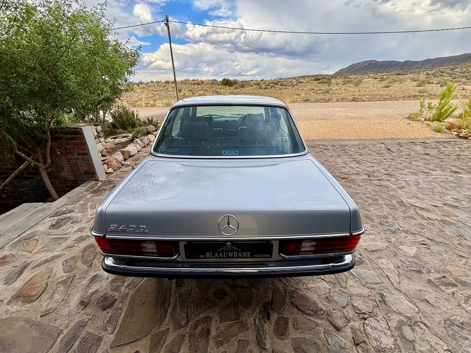 1985 Mercedes-Benz W123 Sedan - Image 14 of 31