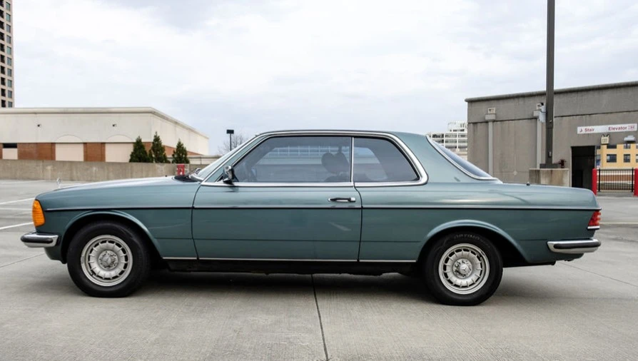 1985 Mercedes-Benz W123 Coupe (C123) - Image 4 of 31