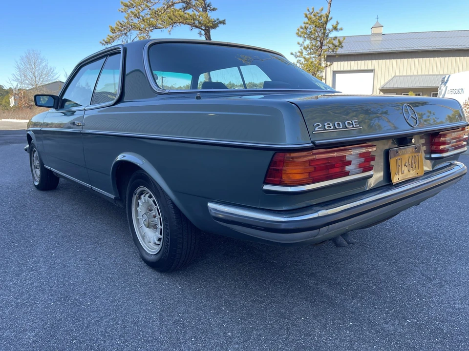 1985 Mercedes-Benz W123 Coupe (C123) - Image 9 of 31