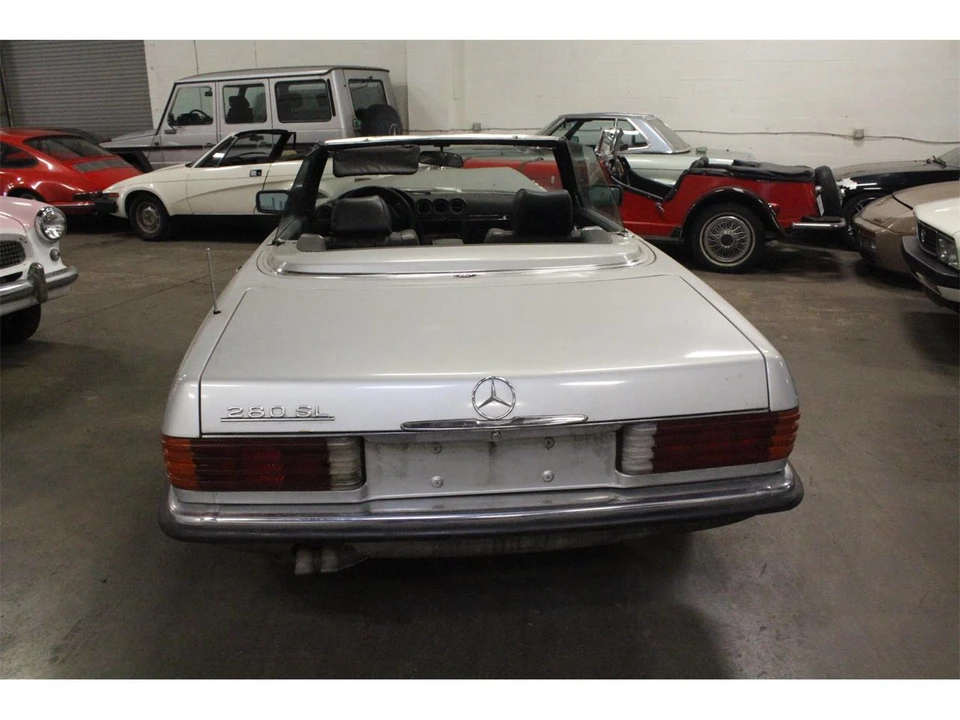 1985 Mercedes-Benz R107 SL-Class - Image 8 of 29
