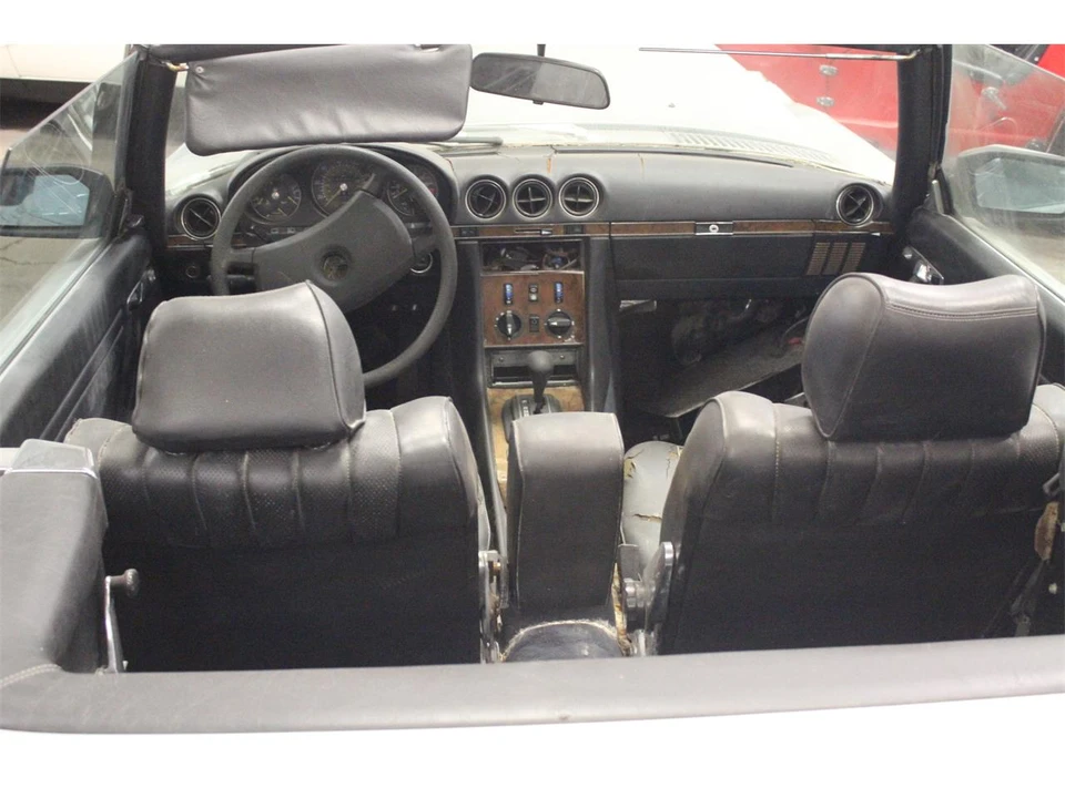 1985 Mercedes-Benz R107 SL-Class - Image 9 of 29
