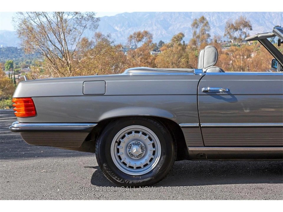 1985 Mercedes-Benz R107 SL-Class - Image 23 of 31