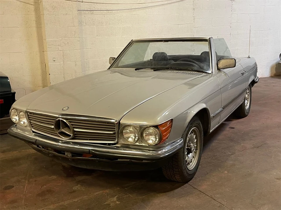 1985 Mercedes-Benz R107 SL-Class - Image 2 of 24