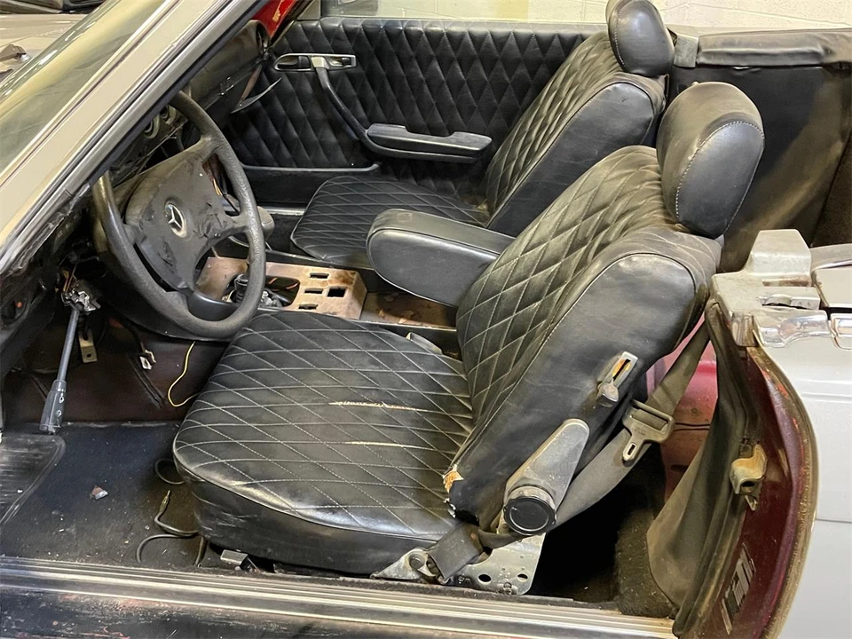 1985 Mercedes-Benz R107 SL-Class - Image 11 of 24