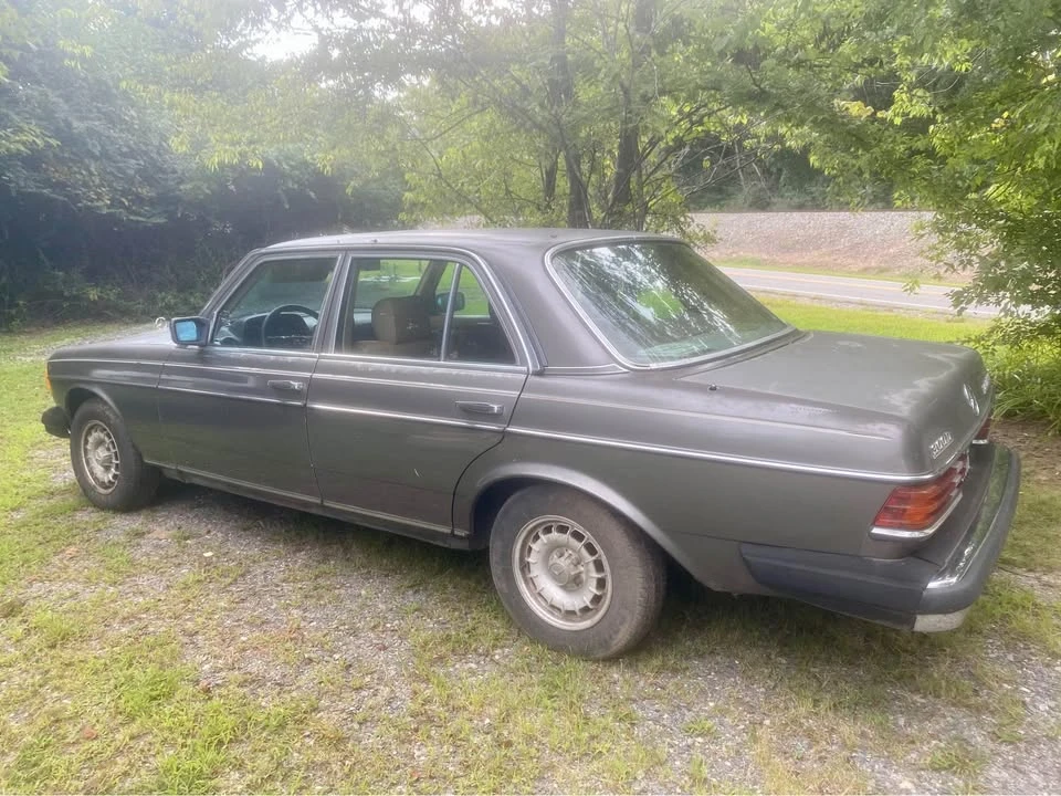 1985 Mercedes-Benz 190E - Image 2 of 10