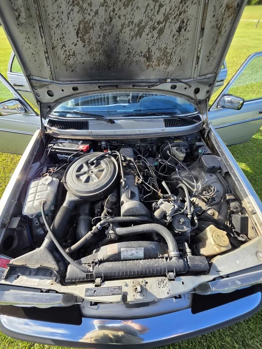 1985 Mercedes-Benz 190E - Image 14 of 17