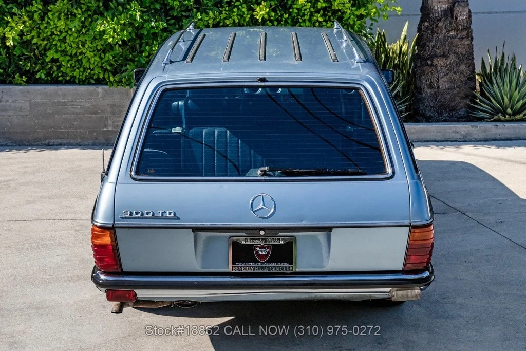 1985 Mercedes-Benz W124 E-Class - Image 6 of 12