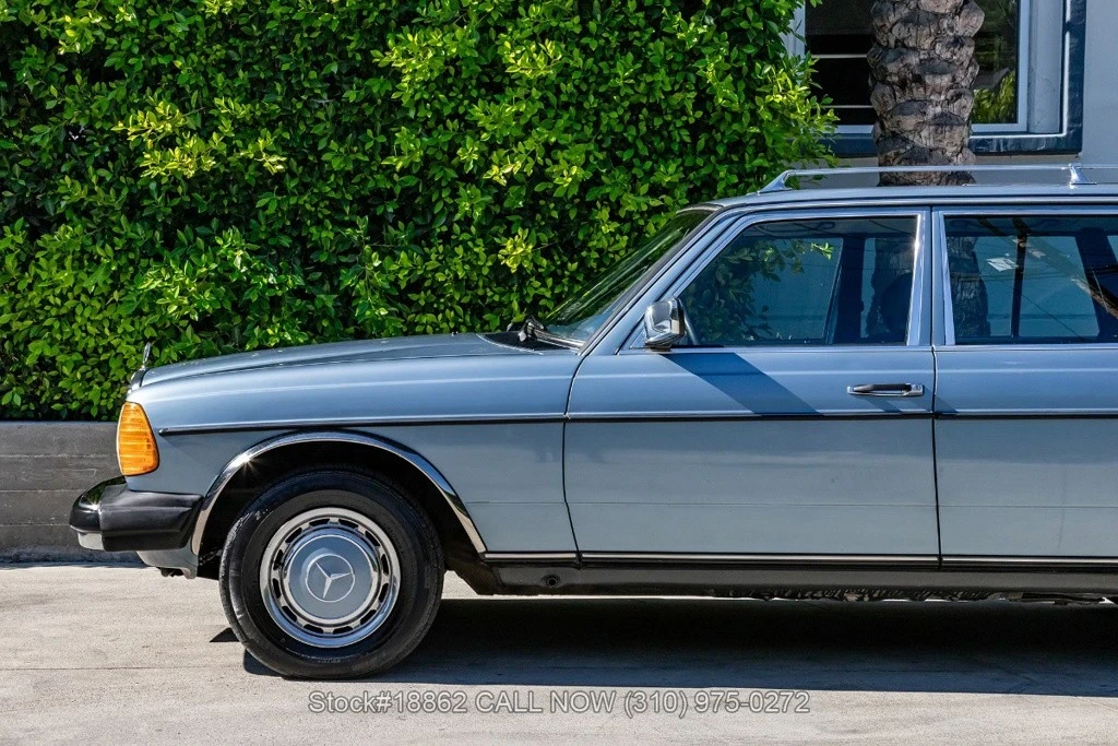1985 Mercedes-Benz W124 E-Class - Image 12 of 12