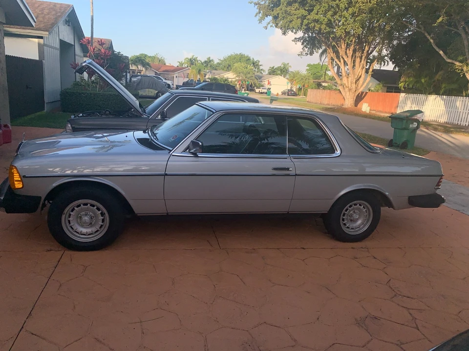 1985 Mercedes-Benz W123 Coupe (C123) - Image 4 of 20