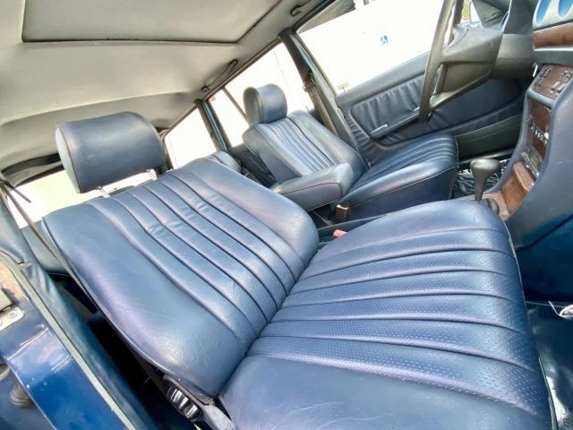 1985 Mercedes-Benz W123 Wagon (S123) - Image 13 of 18