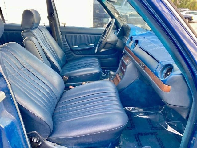 1985 Mercedes-Benz W123 Wagon (S123) - Image 4 of 18