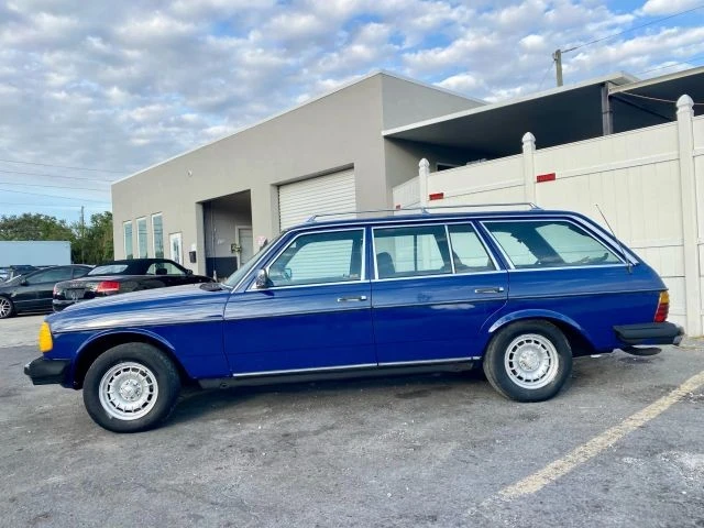 1985 Mercedes-Benz W123 Wagon (S123) - Image 9 of 18