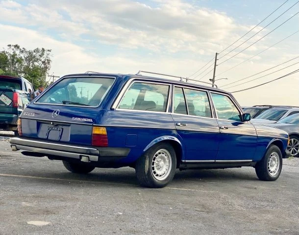 1985 Mercedes-Benz W123 Wagon (S123) - Image 2 of 18