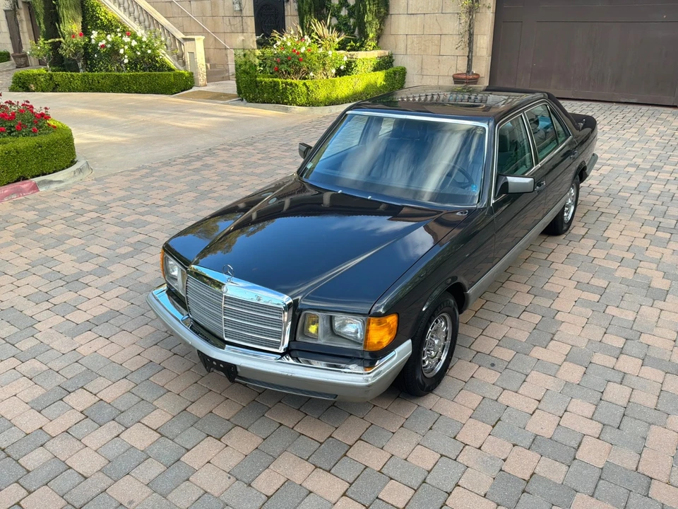 1985 Mercedes-Benz W126 S-Class Sedan - Image 6 of 21
