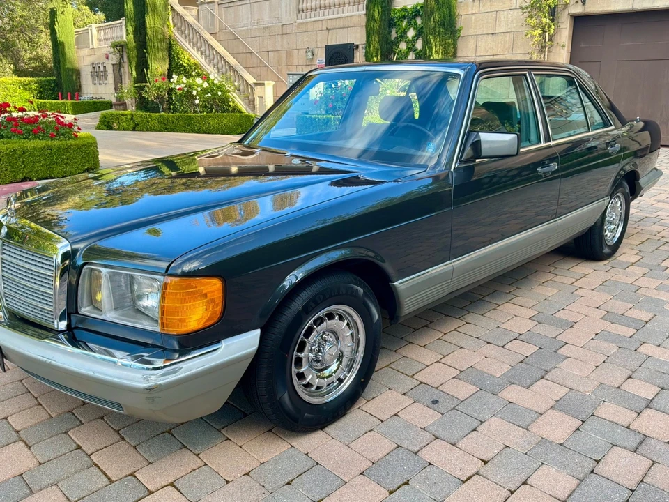 1985 Mercedes-Benz W126 S-Class Sedan - Image 9 of 21