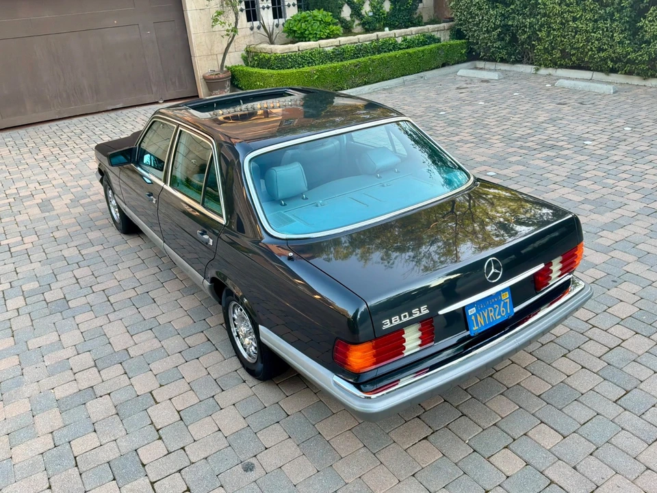 1985 Mercedes-Benz W126 S-Class Sedan - Image 8 of 21