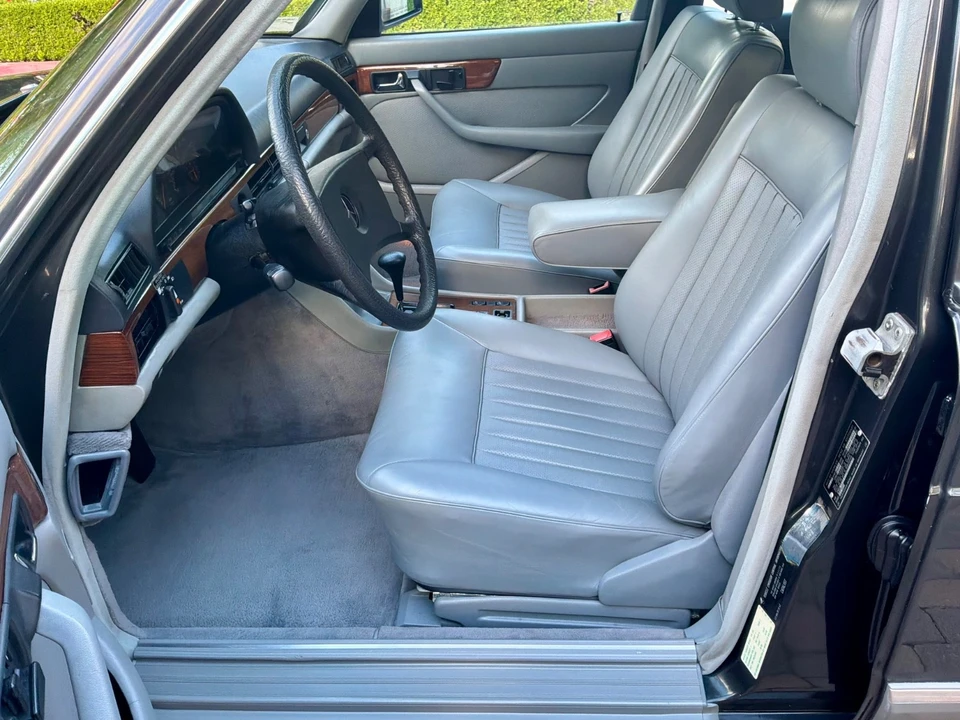 1985 Mercedes-Benz W126 S-Class Sedan - Image 16 of 21